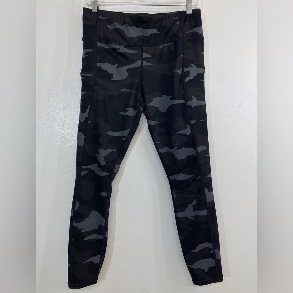 Athleta Leggings Camo Contender Black‎ Gray Pockets Stretch Size Medium